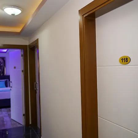 Yelken Szálloda 3*